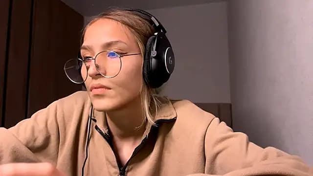 Live show preview for AmeliaCarter