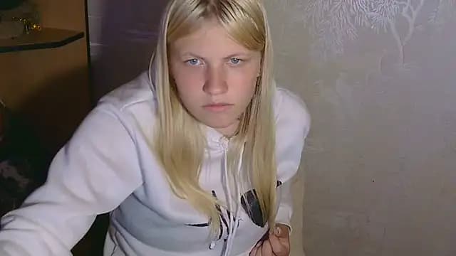 Live show preview for Victoria_ooo