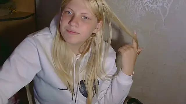 Live show preview for Victoria_ooo