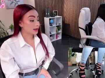 Live show preview for _redfoxxx_