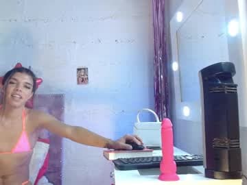 Live show preview for dulce_smith02