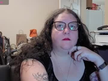 Live show preview for emberlynnix