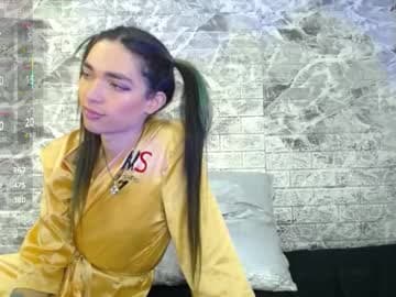 Live show preview for maevekuro