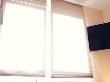 Live show preview for rowenahallman