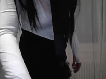 Live show preview for shylalyna