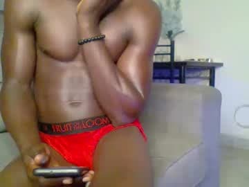 Live show preview for sneaky_link2