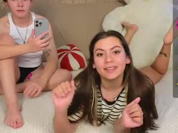 Live show preview for twobabesweet