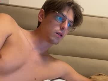 Live show preview for yourhotchristian